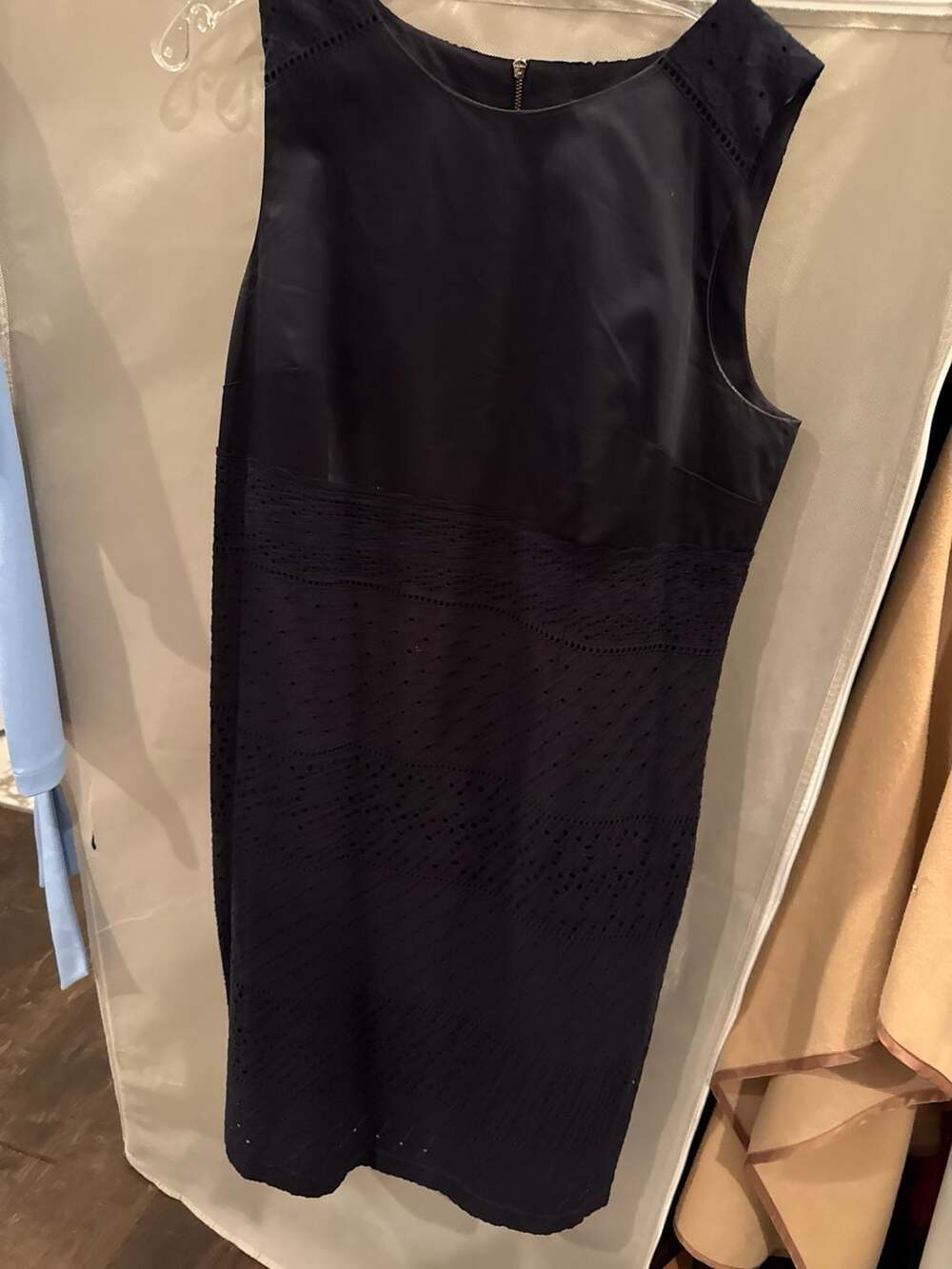 Ann Taylor Sleeveless Navy Blue Eyelet Skirt Mesh Panel Sheath Dress Size 14